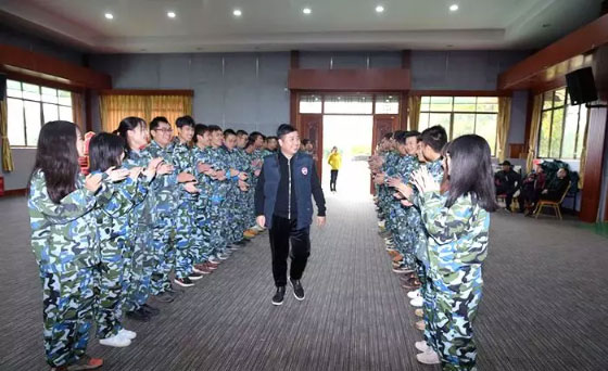 團(tuán)建活動(dòng) | 凝心聚力，我們是一家人！